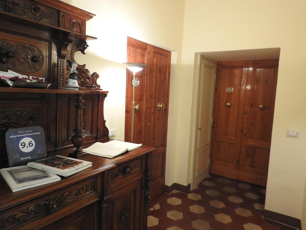 Appartamenti Siena Centro Buitenkant foto